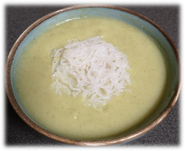 groene soep met konjac noodles